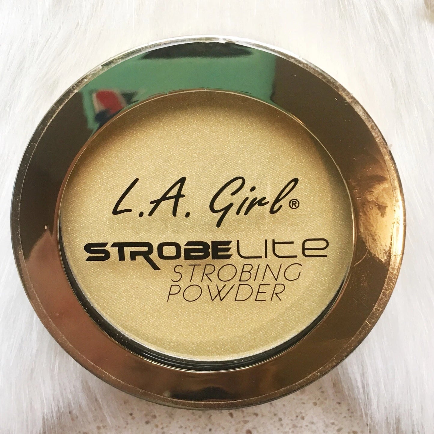 LA Girl Strobe Lite Strobing Powder